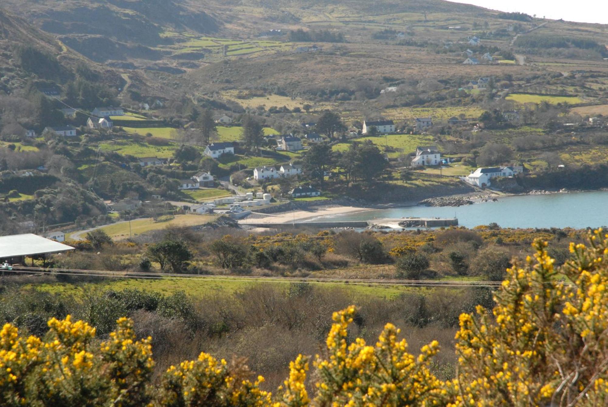 Spacious House With Sea And Mountain Views Co Kerry Villa Kells  Exterior photo