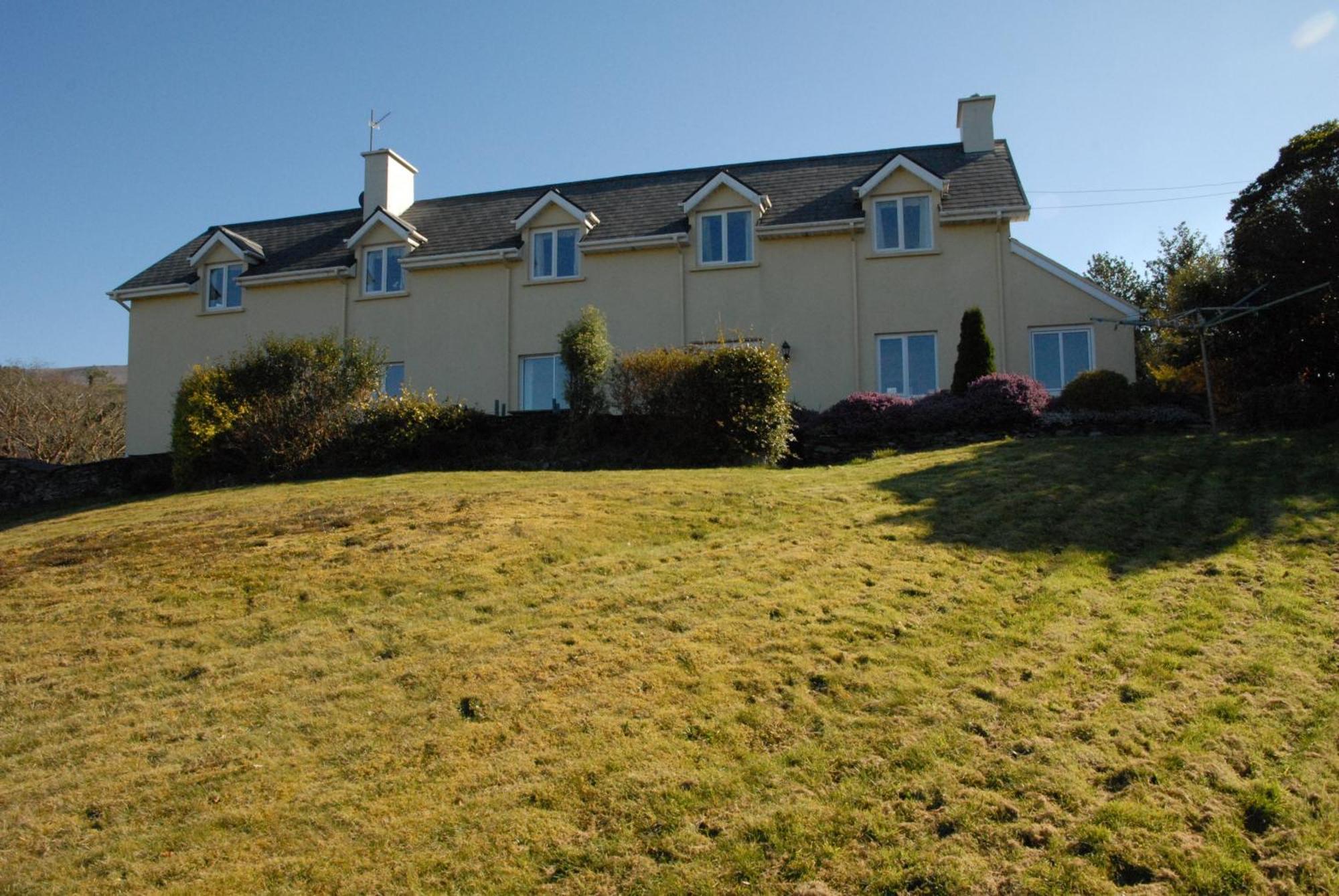 Spacious House With Sea And Mountain Views Co Kerry Villa Kells  Exterior photo