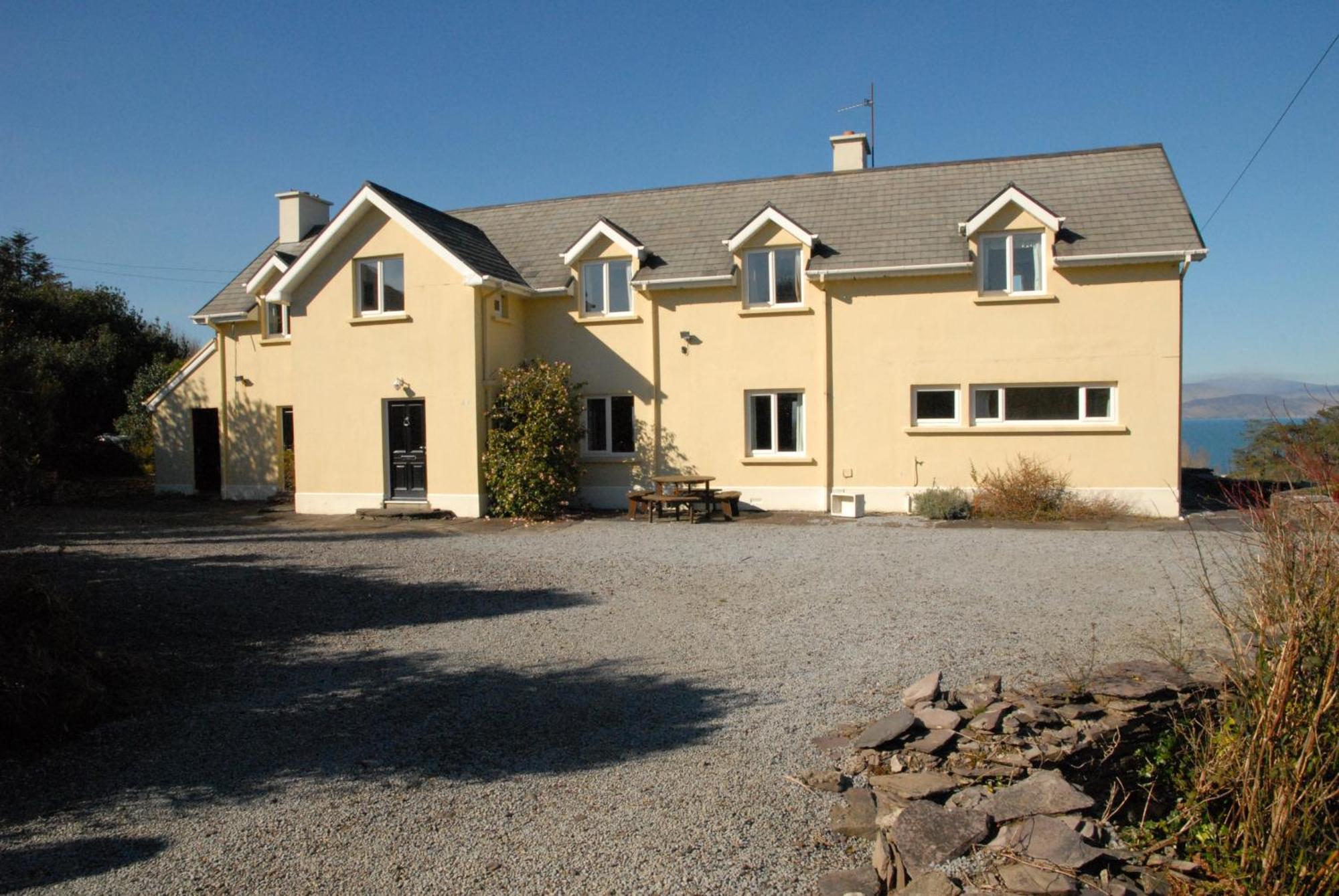 Spacious House With Sea And Mountain Views Co Kerry Villa Kells  Exterior photo